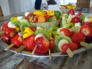 Brochettes de fruits
